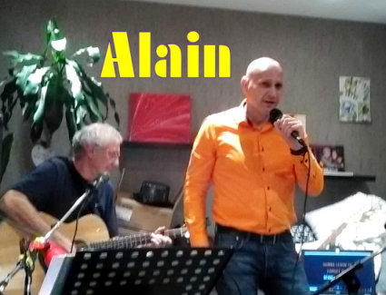  Alain chanteur