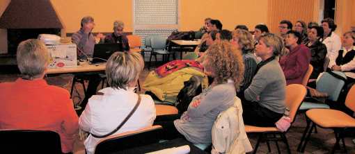  visite de dentelli�res espagnoles  - 16 mai 2008  